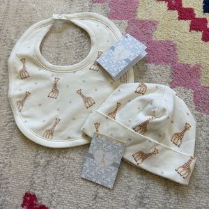 Kissy Kissy Sophie la girafe Print Bib (OS) and Hat (S)